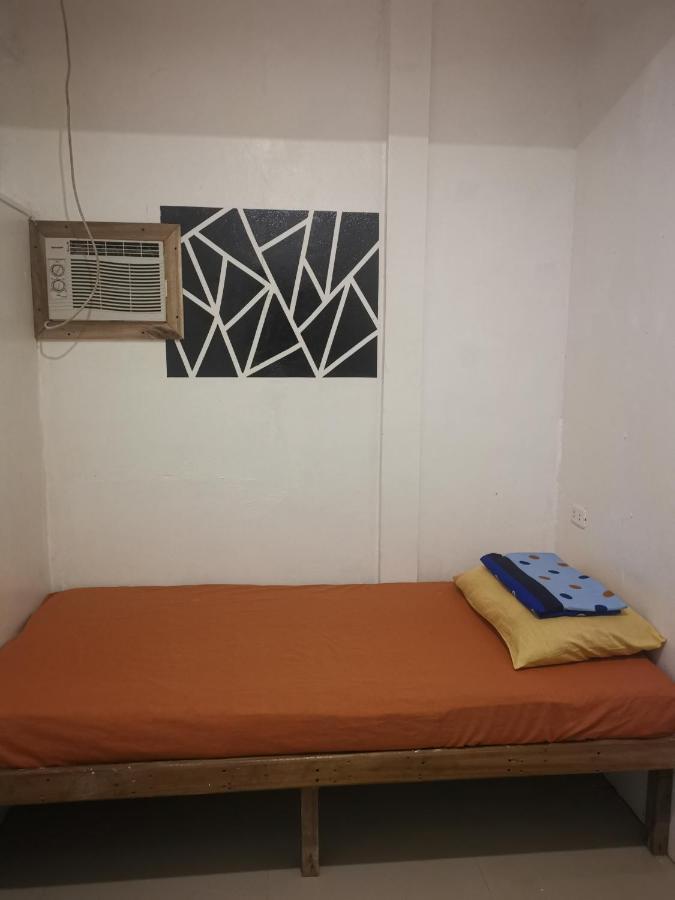 One Hostel - Ел Нидо Екстериор снимка