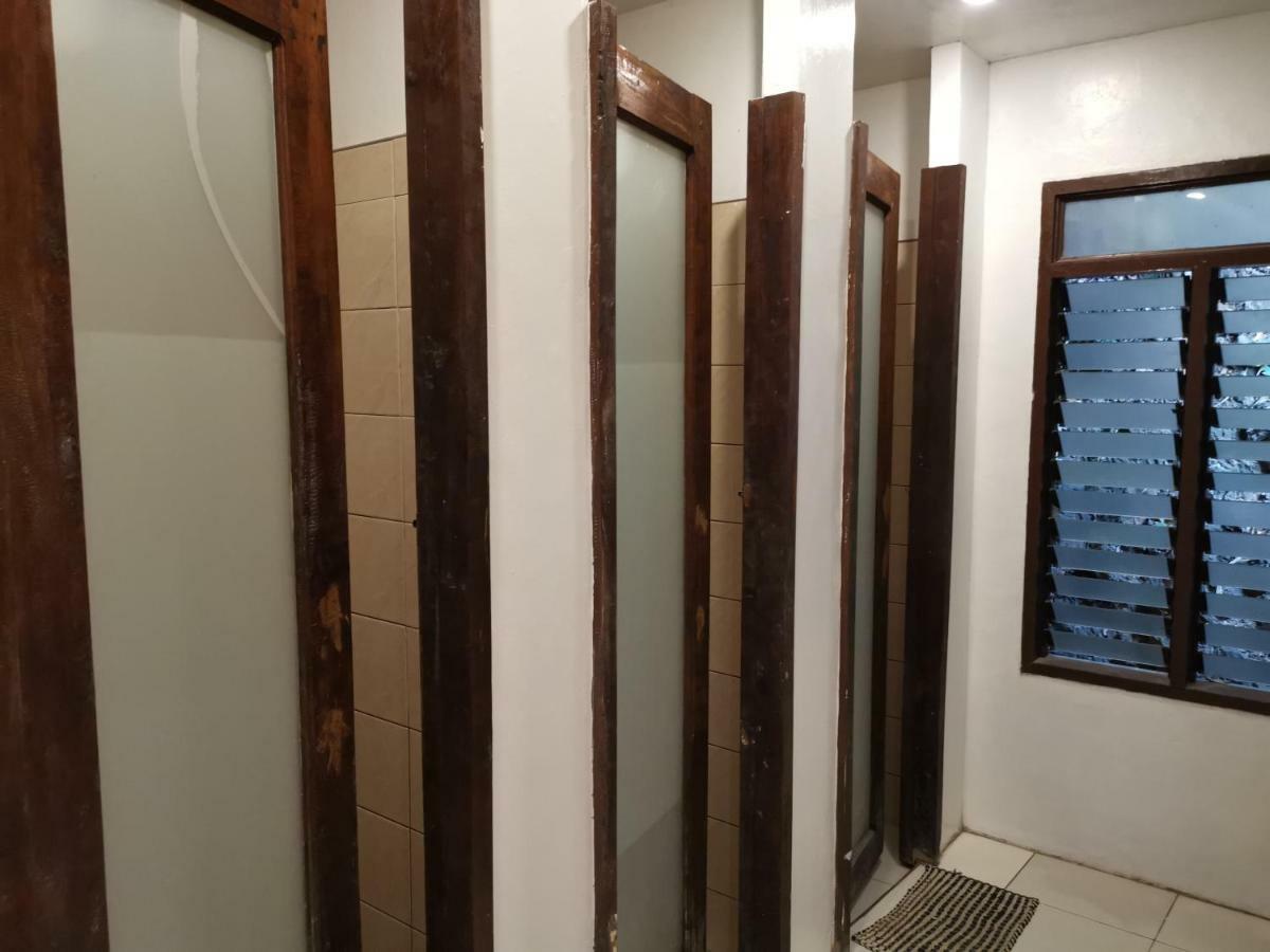 One Hostel - Ел Нидо Екстериор снимка